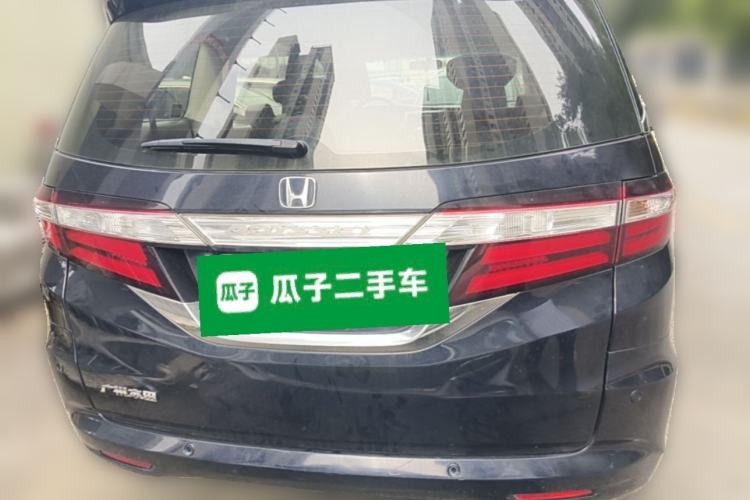 Used Honda Odyssey 2017 2.4L Luxury Edition Rear