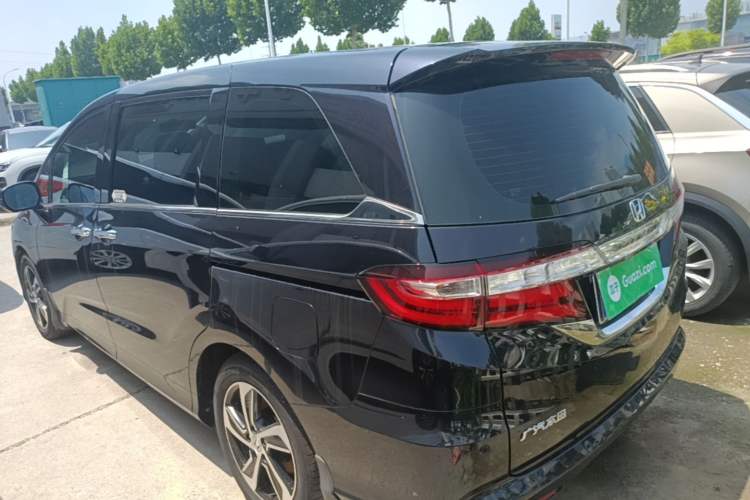 Used Honda Odyssey 2017 2.4L Luxury Edition Rear Left 45 Deg