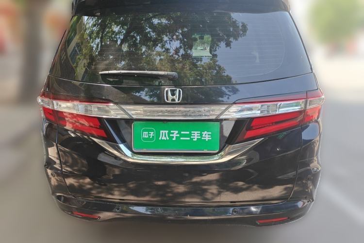 Used Honda Odyssey 2017 2.4L Luxury Edition Rear