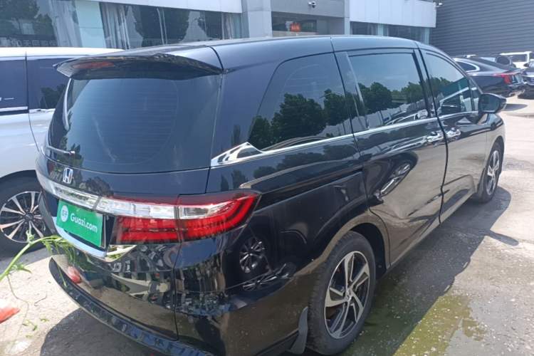 Used Honda Odyssey 2017 2.4L Luxury Edition Rear Right 45 Deg