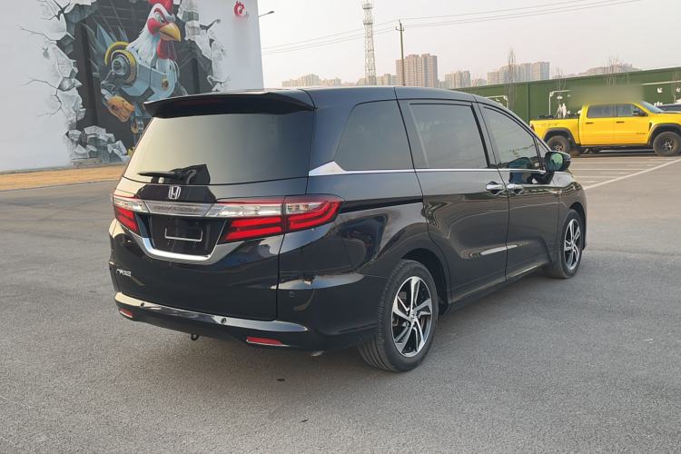 Used Honda Odyssey 2017 2.4L Supreme Edition Rear Right 45 Deg