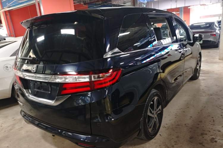 Used Honda Odyssey 2017 2.4L Smart Edition Rear Right 45 Deg