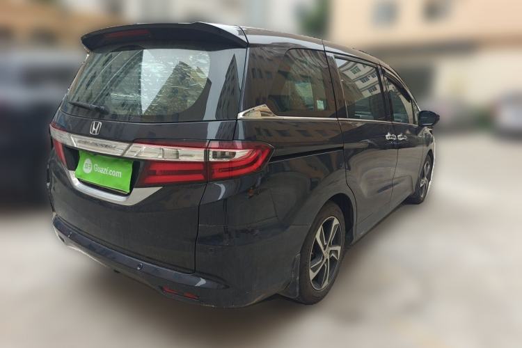 Used Honda Odyssey 2017 2.4L Luxury Edition Rear Right 45 Deg