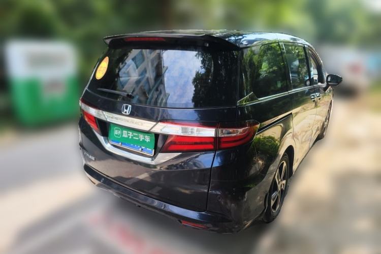 Used Honda Odyssey 2017 2.4L Luxury Edition Rear Right 45 Deg