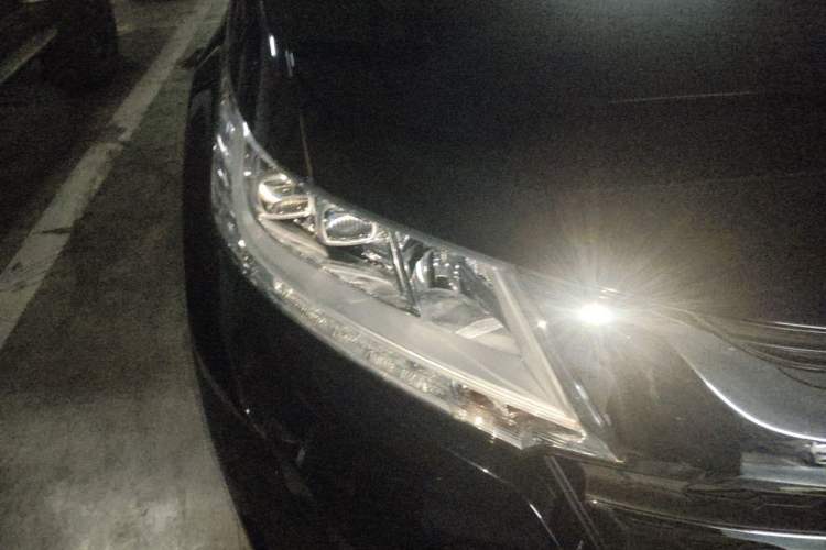 Used Honda Odyssey 2017 2.4L Supreme Edition Right Front Headlight