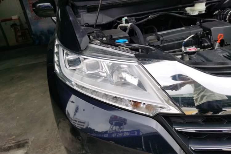 Used Honda Odyssey 2017 2.4L Smart Edition Right Front Headlight