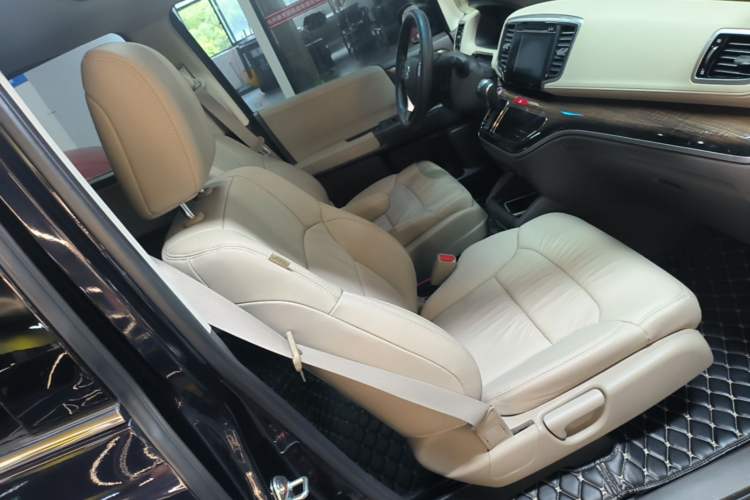 Used Honda Odyssey 2017 2.4L Luxury Edition Right Front Seat