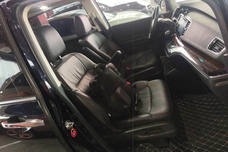 Used Honda Odyssey 2017 2.4L Smart Edition Right Front Seat