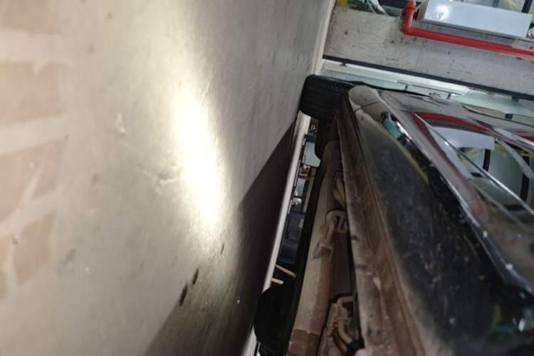 Used Honda Odyssey 2017 2.4L Smart Edition Right Side Sill