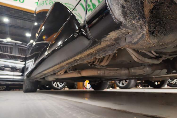 Used Honda Odyssey 2017 2.4L Smart Edition Right Side Sill