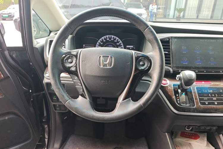 Used Honda Odyssey 2017 2.4L Smart Edition Steering Wheel
