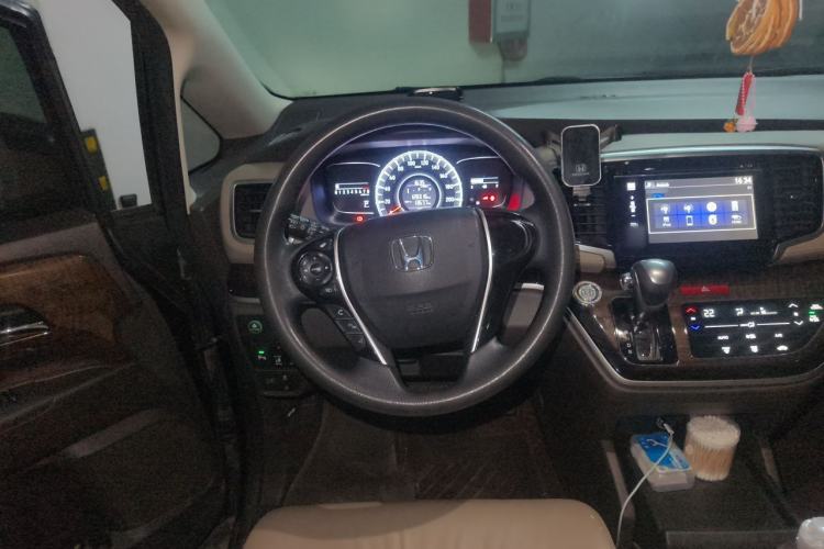 Used Honda Odyssey 2017 2.4L Luxury Edition Steering Wheel