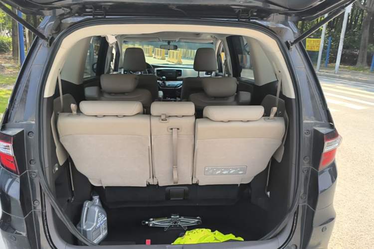 Used Honda Odyssey 2017 2.4L Luxury Edition Trunk