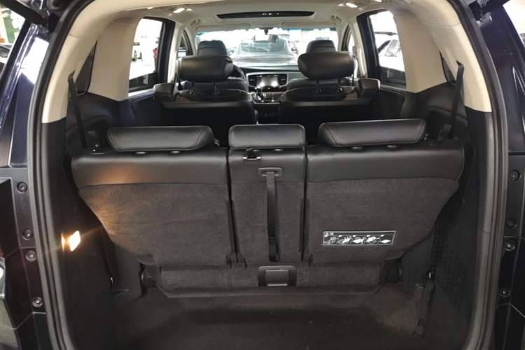 Used Honda Odyssey 2017 2.4L Smart Edition Trunk