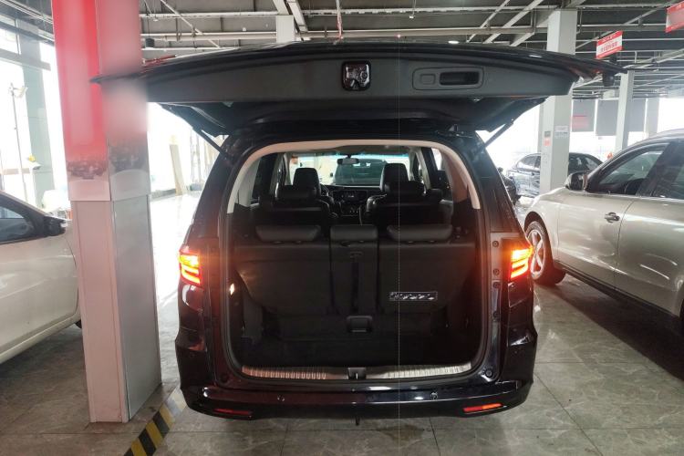 Used Honda Odyssey 2017 2.4L Smart Edition Trunk