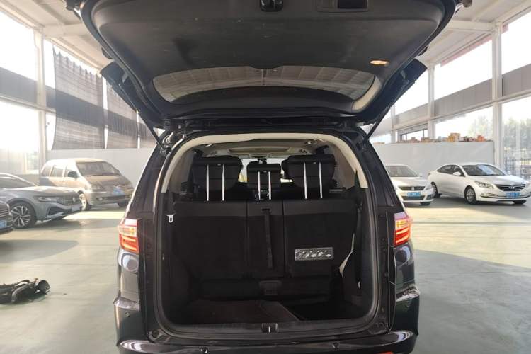 Used Honda Odyssey 2017 2.4L Smart Edition Trunk