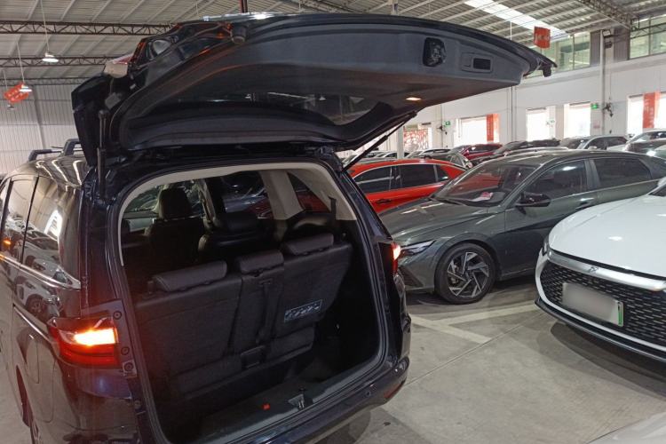 Used Honda Odyssey 2017 2.4L Smart Edition Trunk