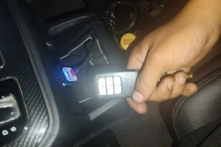 Used Honda Odyssey 2017 2.4L Supreme Edition Vehicle Key
