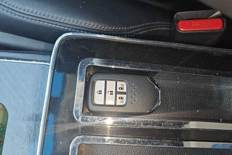 Used Honda Odyssey 2017 2.4L Smart Edition Vehicle Key