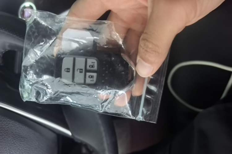 Used Honda Odyssey 2017 2.4L Smart Edition Vehicle Key