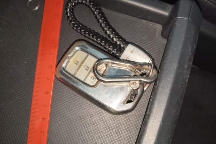 Used Honda Odyssey 2017 2.4L Smart Edition Vehicle Key