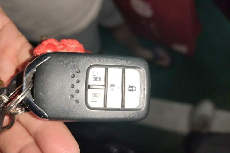 Used Honda Odyssey 2017 2.4L Luxury Edition Vehicle Key