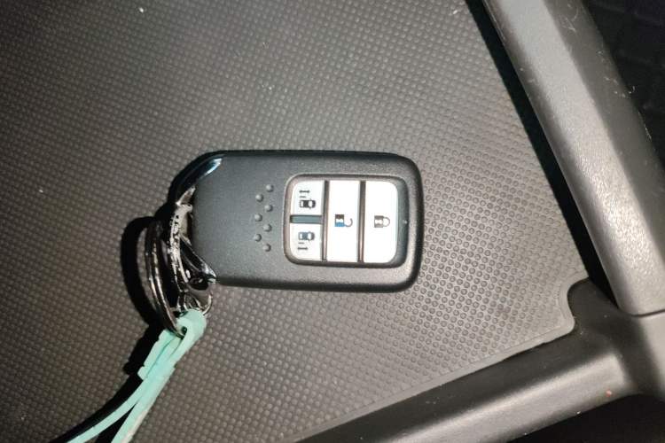 Used Honda Odyssey 2017 2.4L Smart Edition Vehicle Key