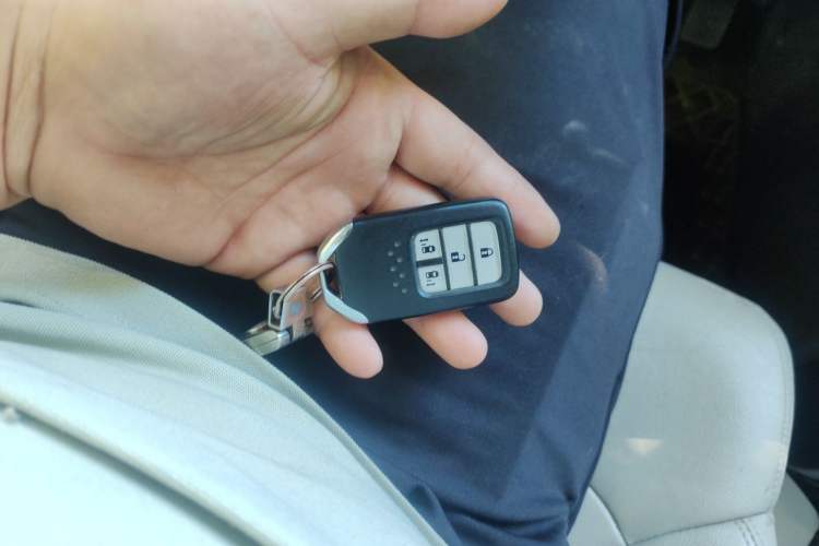Used Honda Odyssey 2017 2.4L Luxury Edition Vehicle Key