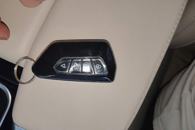Used Honda Odyssey 2017 2.4L Luxury Edition Vehicle Key