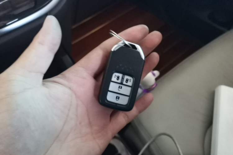 Used Honda Odyssey 2017 2.4L Luxury Edition Vehicle Key
