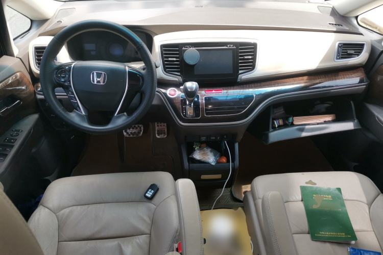 Used Honda Odyssey 2017 2.4L Luxury Edition Center Console