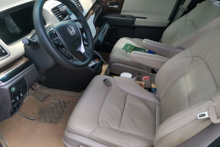 Used Honda Odyssey 2017 2.4L Luxury Edition Left Front Seat