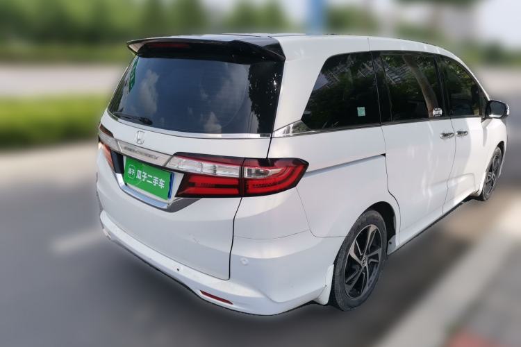 Used Honda Odyssey 2017 2.4L Luxury Edition Rear Right 45 Deg