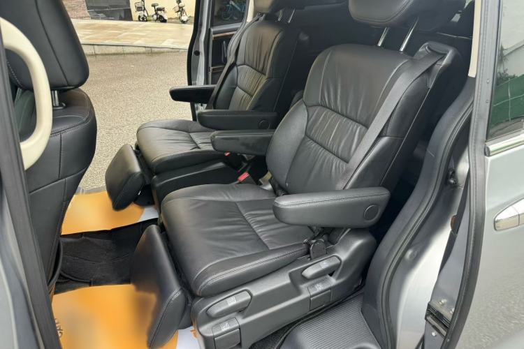 Used Honda Odyssey 2017 2.4L Smart Edition Interior 2