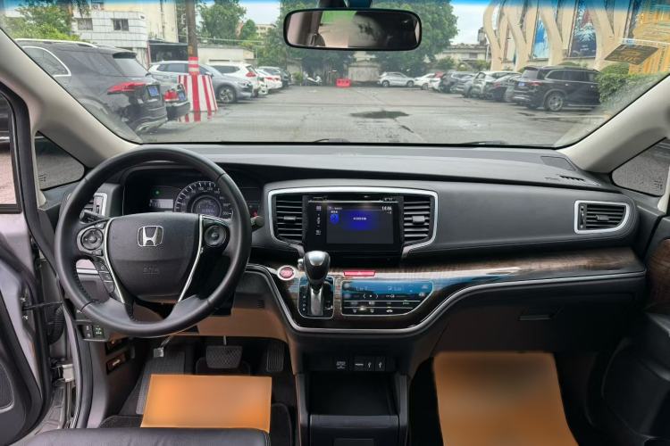Used Honda Odyssey 2017 2.4L Smart Edition Interior 5