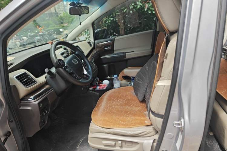 Used Honda Odyssey 2017 2.4L Luxury Edition Left Front Seat
