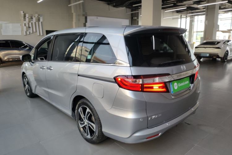 Used Honda Odyssey 2017 2.4L Luxury Edition Rear Left 45 Deg