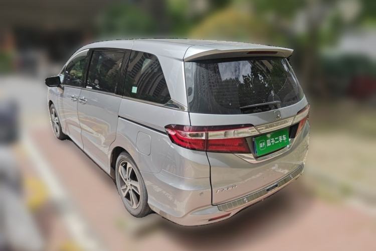 Used Honda Odyssey 2017 2.4L Luxury Edition Rear Left 45 Deg