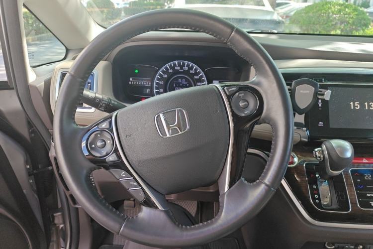 Used Honda Odyssey 2017 2.4L Smart Edition Steering Wheel