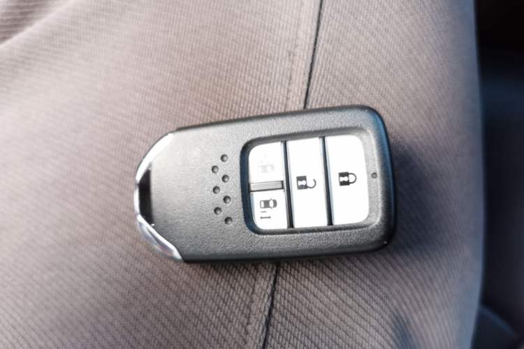 Used Honda Odyssey 2017 2.4L Smart Edition Vehicle Key