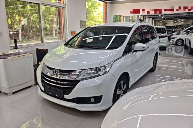 Ojetý Honda Odyssey 2017 2.4L Comfort Edition