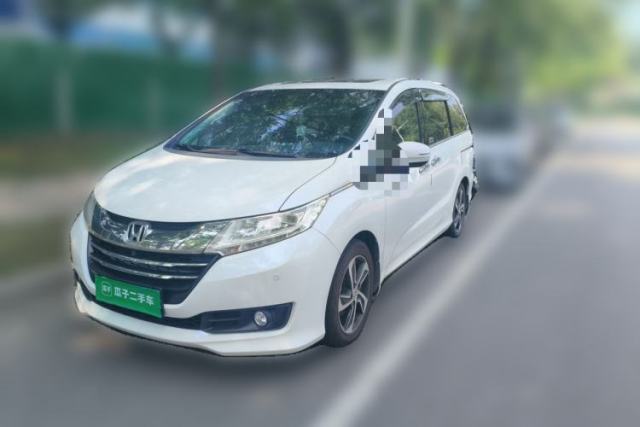 Ojetý Honda Odyssey 2017 2.4L Supreme Edition