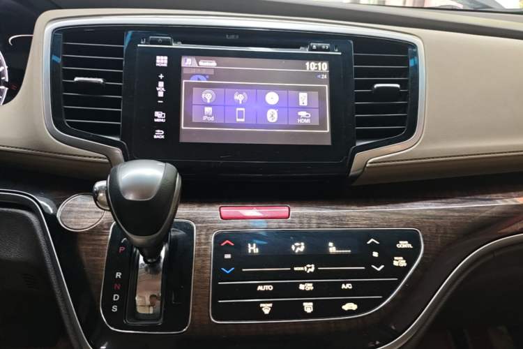 Used Honda Odyssey 2017 2.4L Comfort Edition Audio And AC Panel
