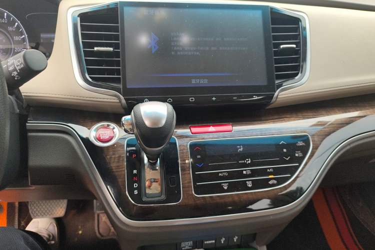 Used Honda Odyssey 2017 2.4L Luxury Edition Audio And AC Panel