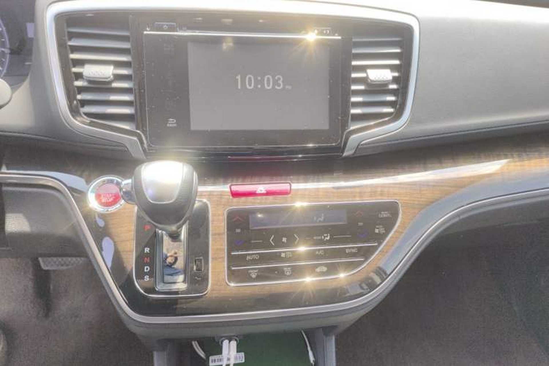 Used Honda Odyssey 2017 2.4L Smart Edition Audio And AC Panel
