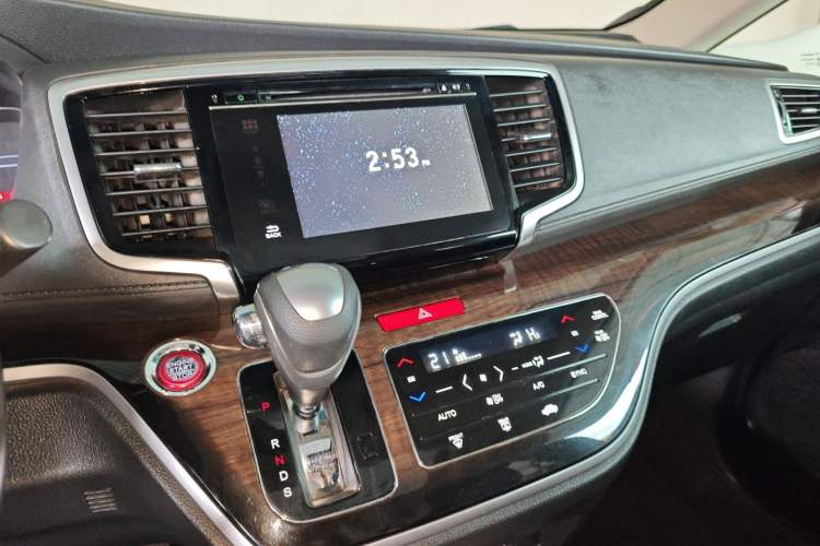 Used Honda Odyssey 2017 2.4L Smart Edition Audio And AC Panel