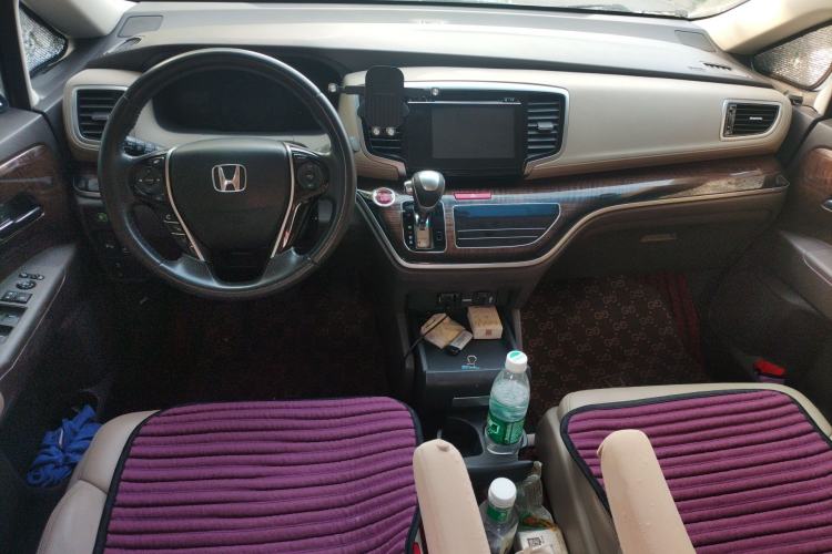 Used Honda Odyssey 2017 2.4L Smart Edition Center Console