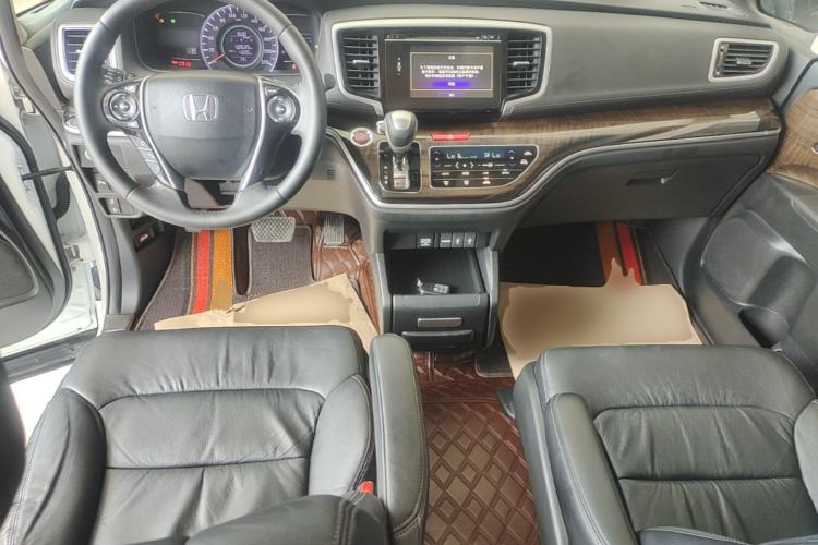 Used Honda Odyssey 2017 2.4L Smart Edition Center Console