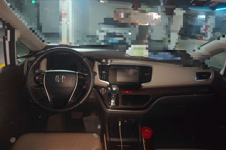 Used Honda Odyssey 2017 2.4L Luxury Edition Center Console