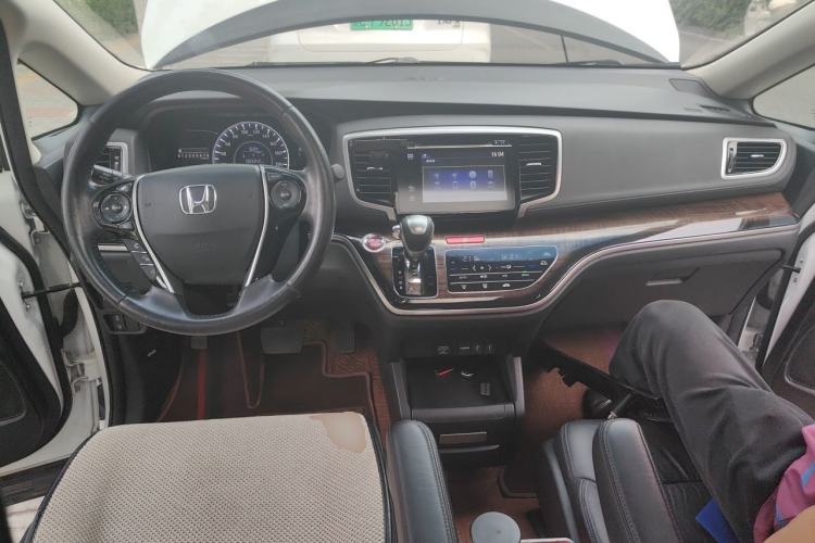 Used Honda Odyssey 2017 2.4L Smart Edition Center Console